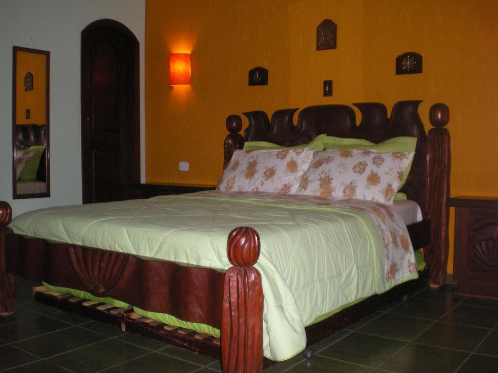 Suites Casa Verde Arraial do Cabo Ruang foto